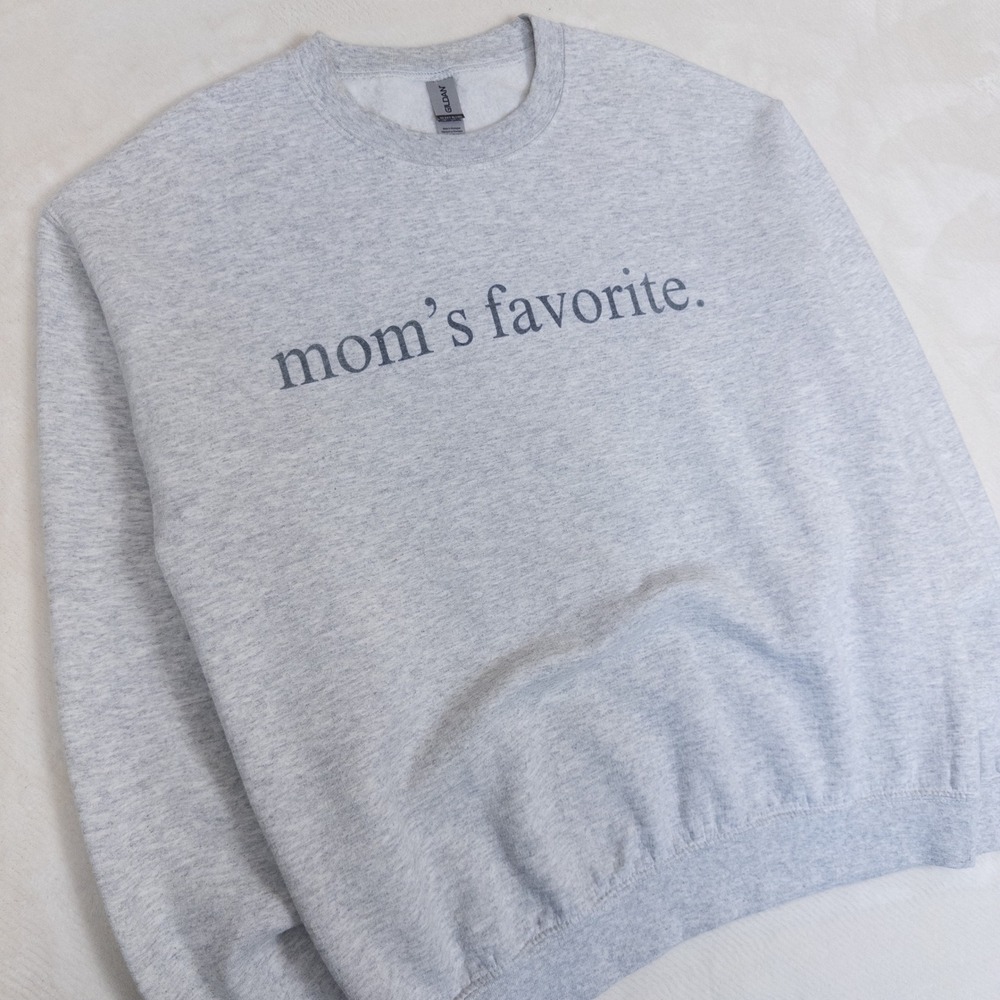 Gildan Mom's Favorite Crewneck Sweatshirt M Gray Mother's Day Graphic